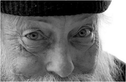 испытывают недочёт испытывают недочёт